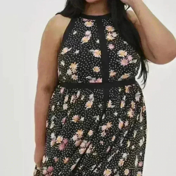 Torrid Haulter Floral Polka Dot High Neck Skater Dress NWT 6 6X 30 - Picture 3 of 10